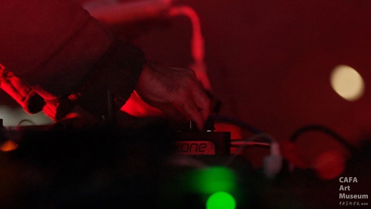 1761202950810860.jpg