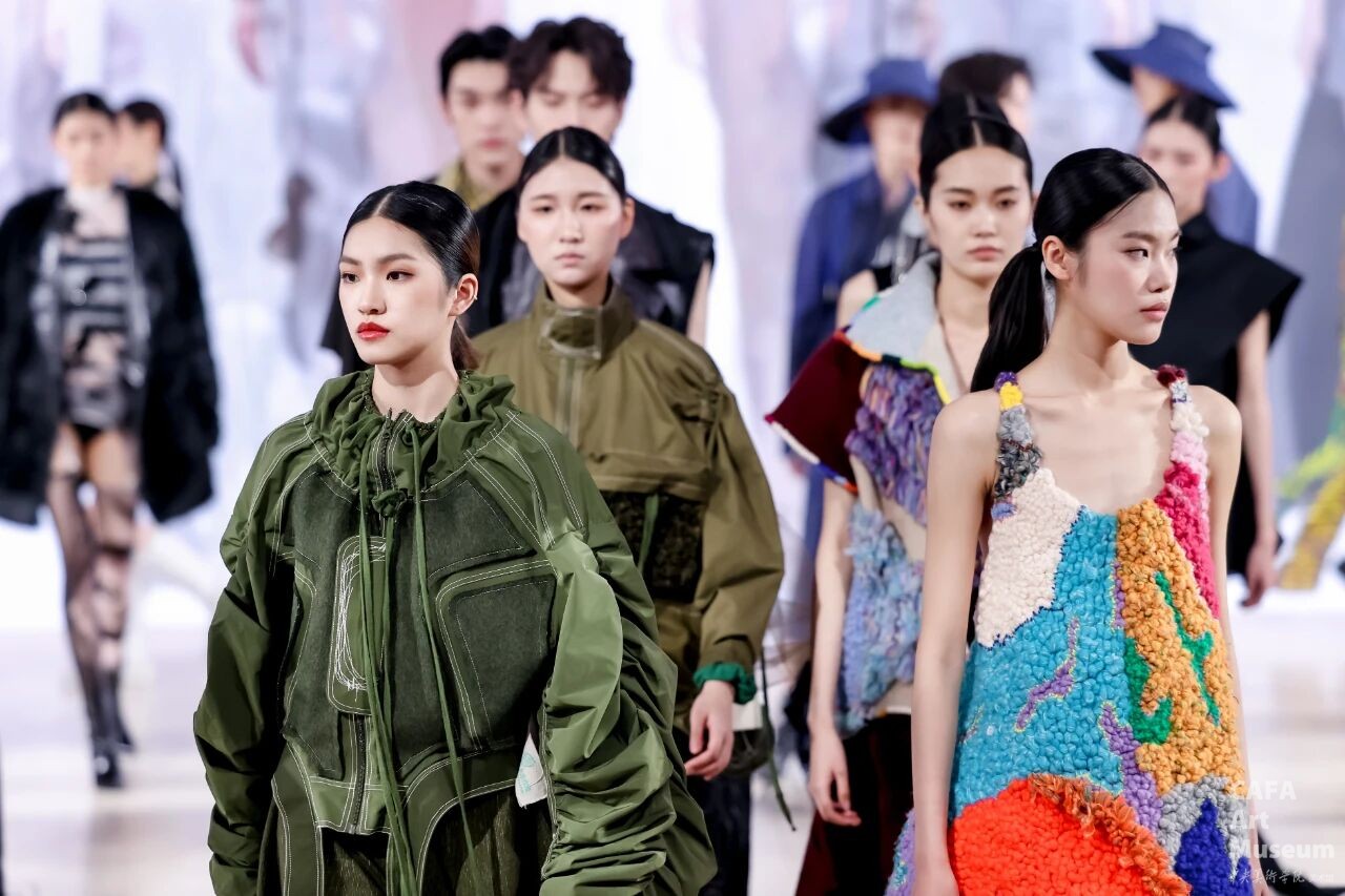 1774516484611271.jpg 1774516484611271.jpg