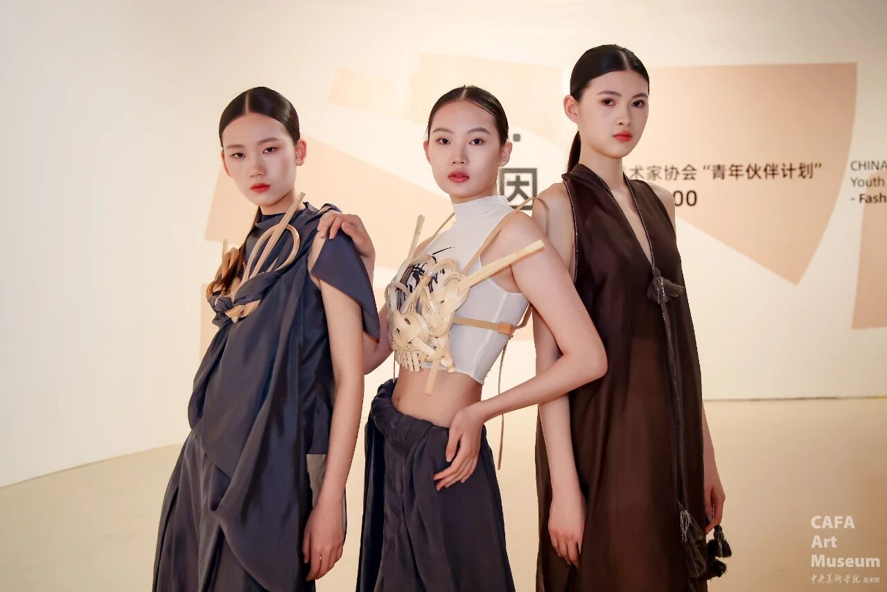 1774516564832847.jpg 1774516564832847.jpg