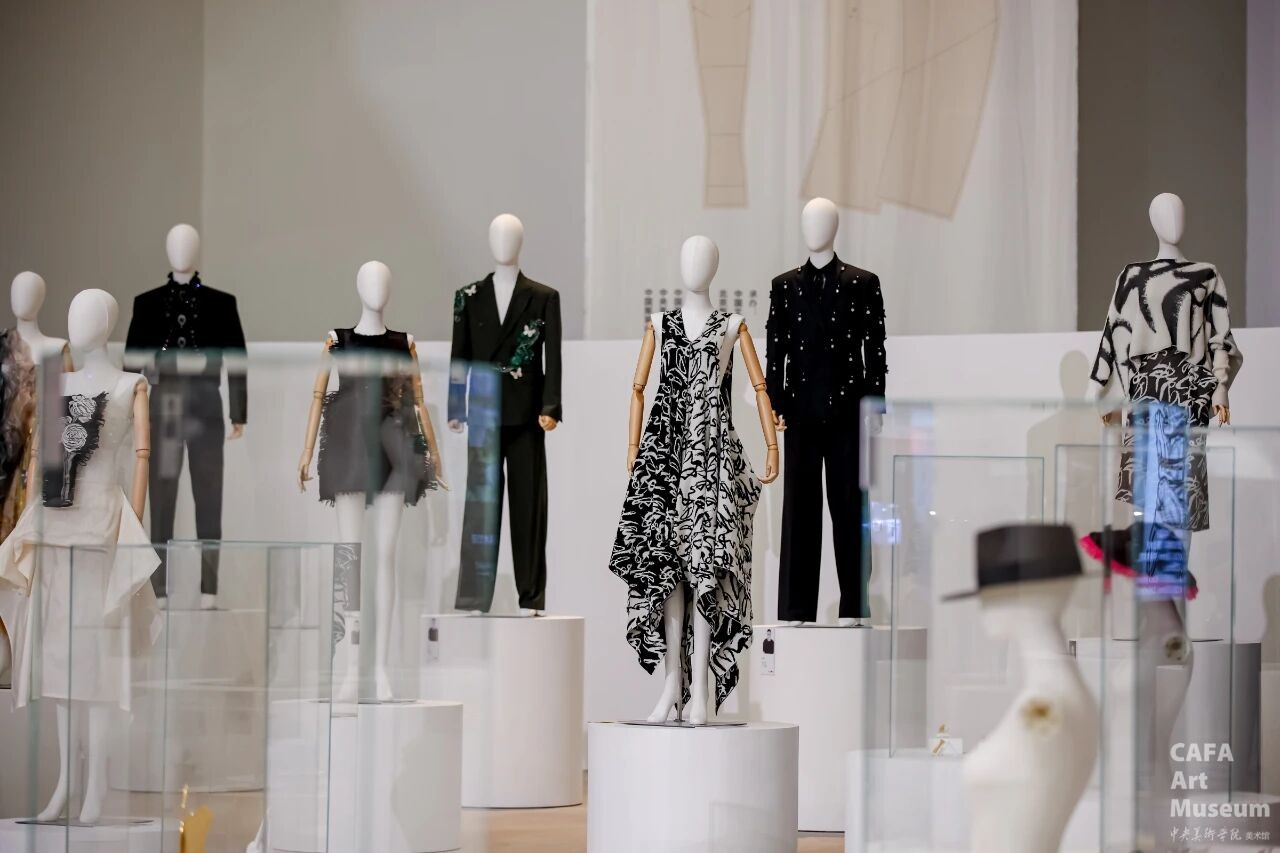 1774516714723344.jpg 1774516714723344.jpg