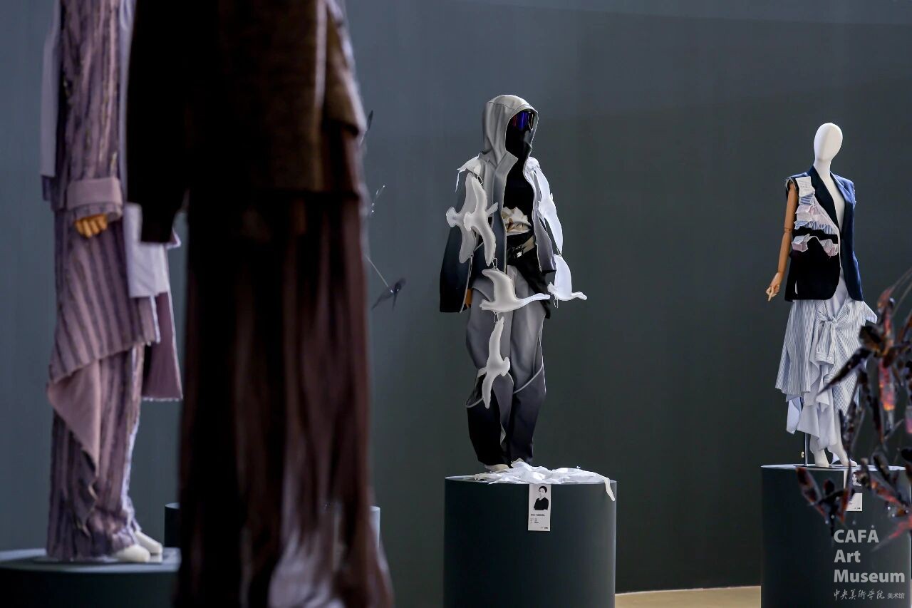 1774516758452461.jpg 1774516758452461.jpg